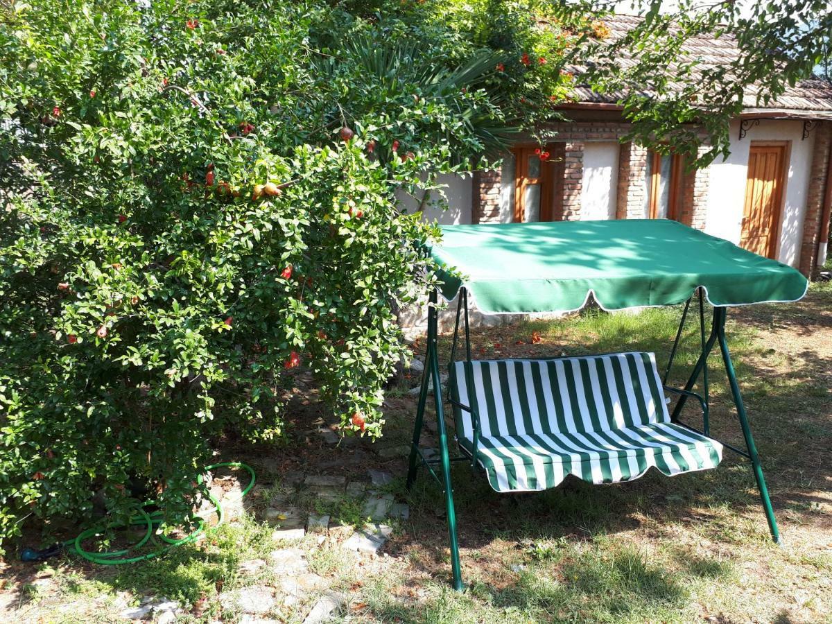 Old House Apartment With Garden Area Mtsʼkhetʼa Eksteriør billede